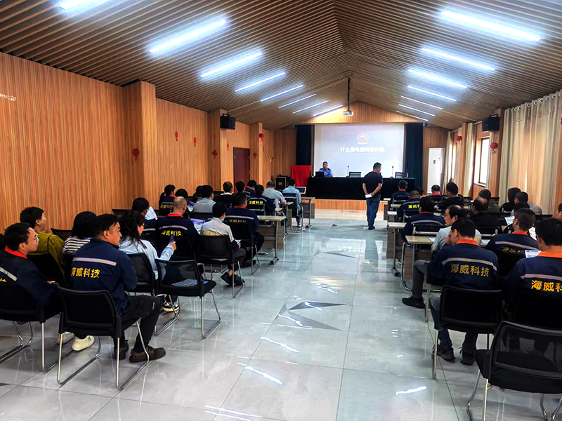 护企进行时！徐霞客派出所深入开展反诈宣传、打击网络谣言宣传进企业活动